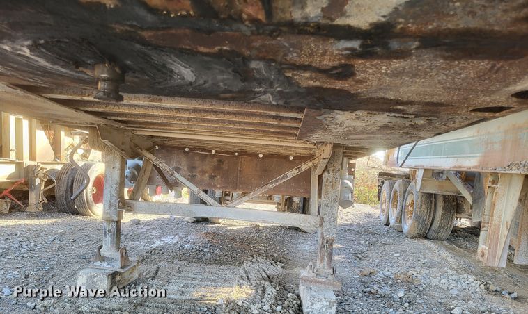 image for item DQ3839 Caterpillar  SR4B generator trailer