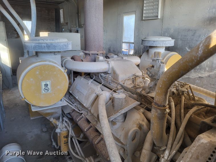 image for item DQ3839 Caterpillar  SR4B generator trailer