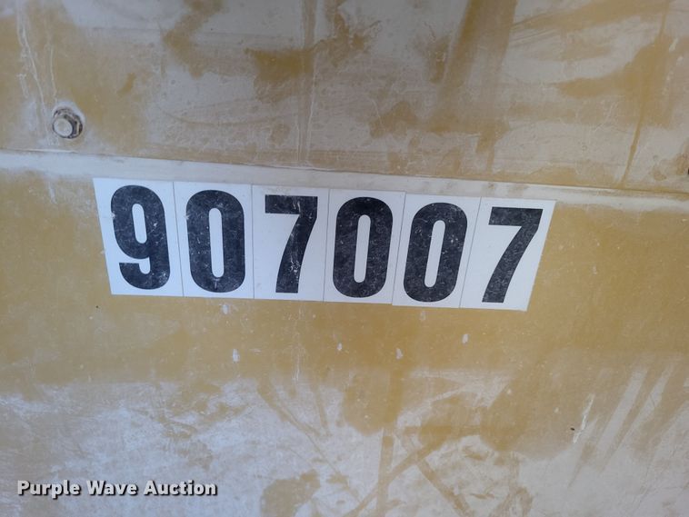 image for item DQ3839 Caterpillar  SR4B generator trailer