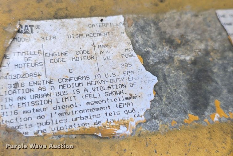 image for item DQ5330 1995 GMC TopKick C8500 dump truck