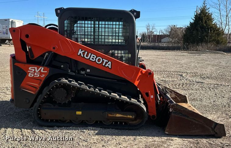 image for item DQ6464 2019 Kubota SVL65-2 tracked skid steer loader
