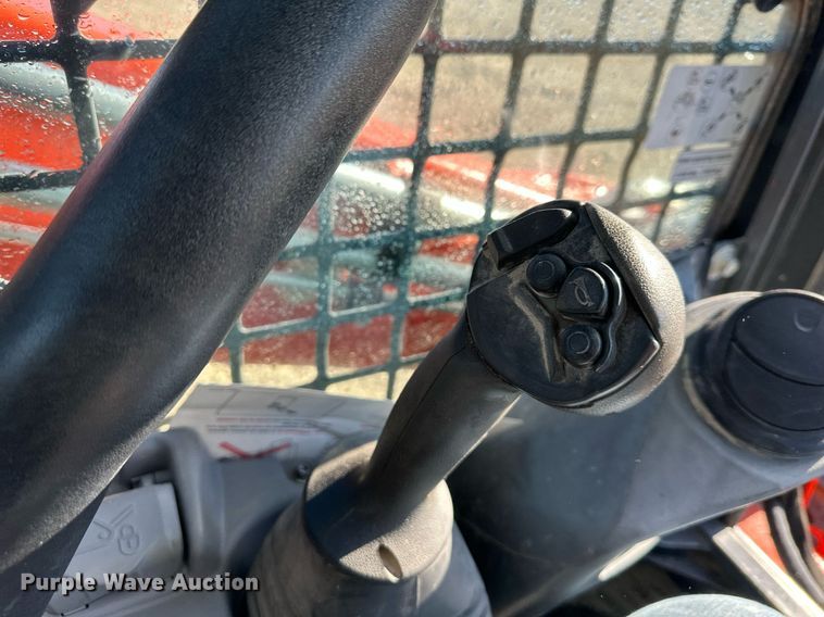 image for item DQ6464 2019 Kubota SVL65-2 tracked skid steer loader