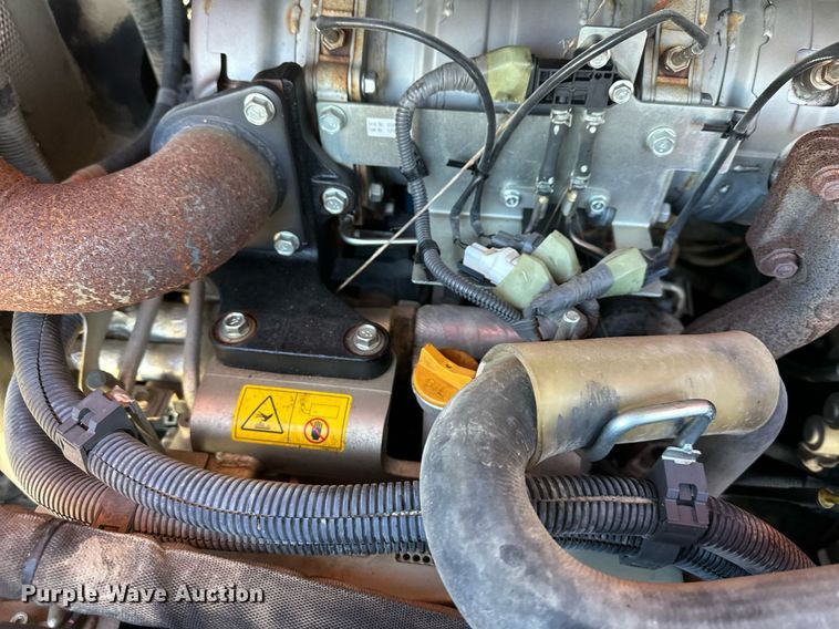 image for item DQ6464 2019 Kubota SVL65-2 tracked skid steer loader