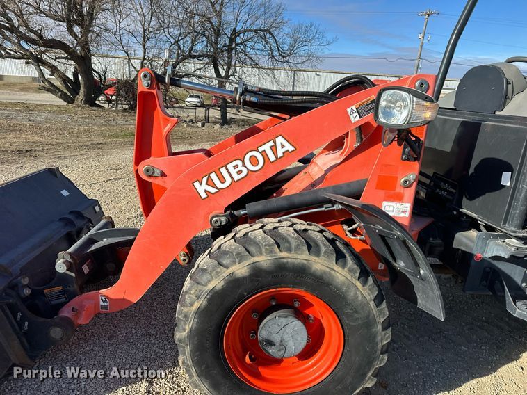 image for item DQ6466 2020 Kubota R530 wheel loader