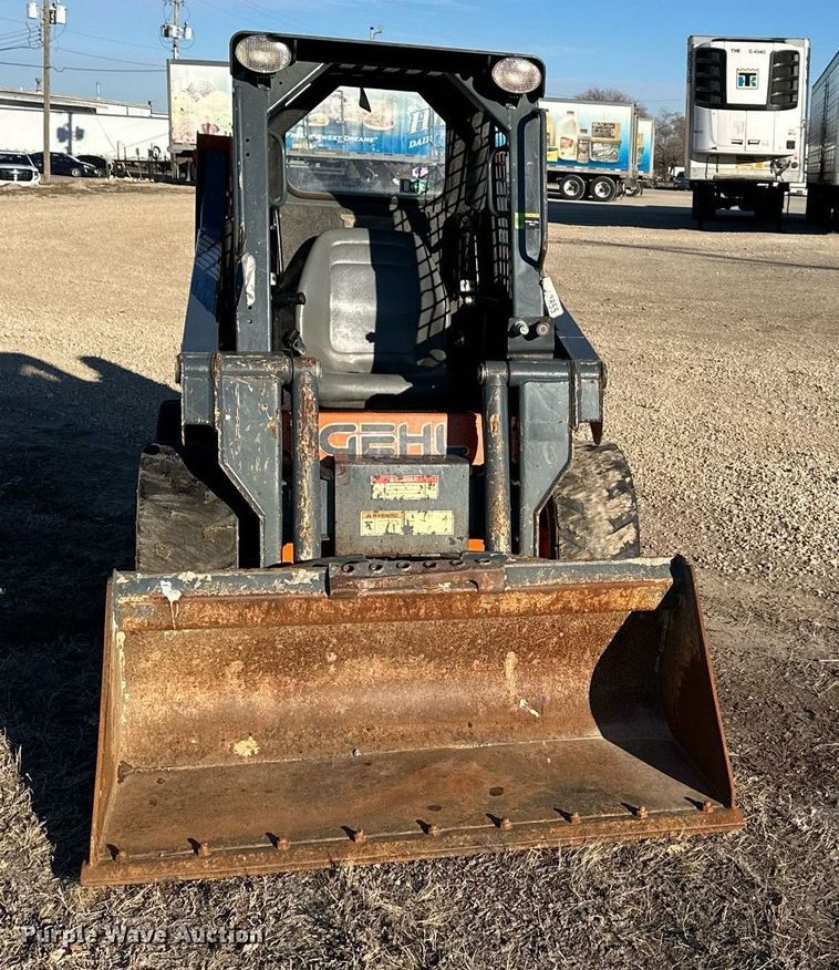 image for item DQ6467 2017 Gehl R105 skid steer loader