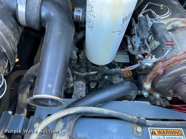 image for item DQ6467 2017 Gehl R105 skid steer loader