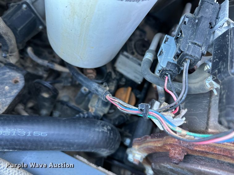 image for item DQ6467 2017 Gehl R105 skid steer loader