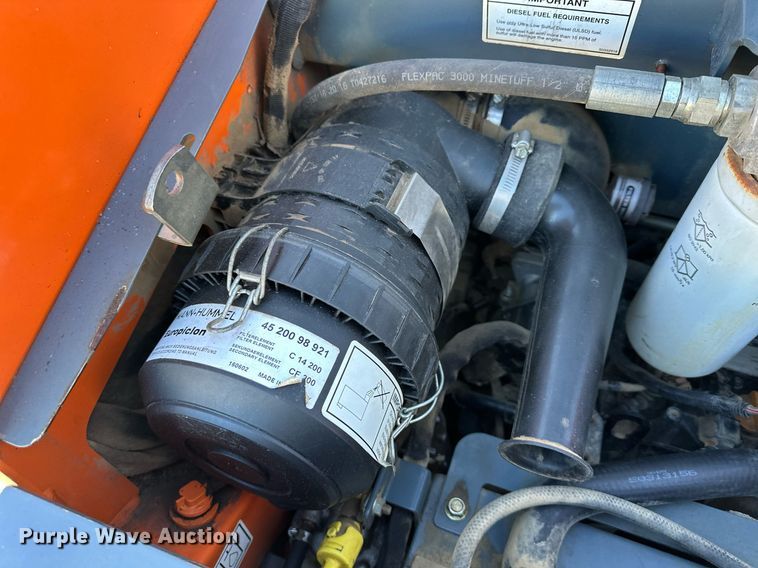 image for item DQ6467 2017 Gehl R105 skid steer loader