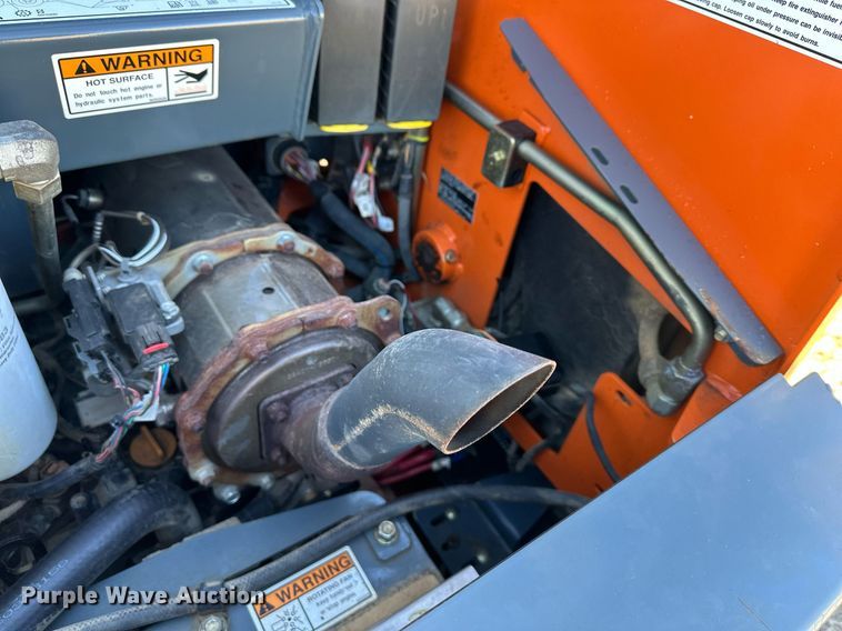 image for item DQ6467 2017 Gehl R105 skid steer loader