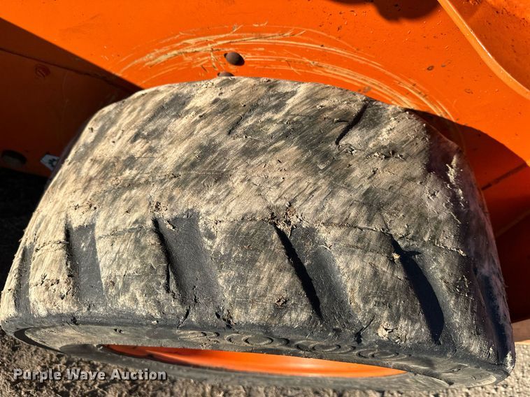 image for item DQ6467 2017 Gehl R105 skid steer loader