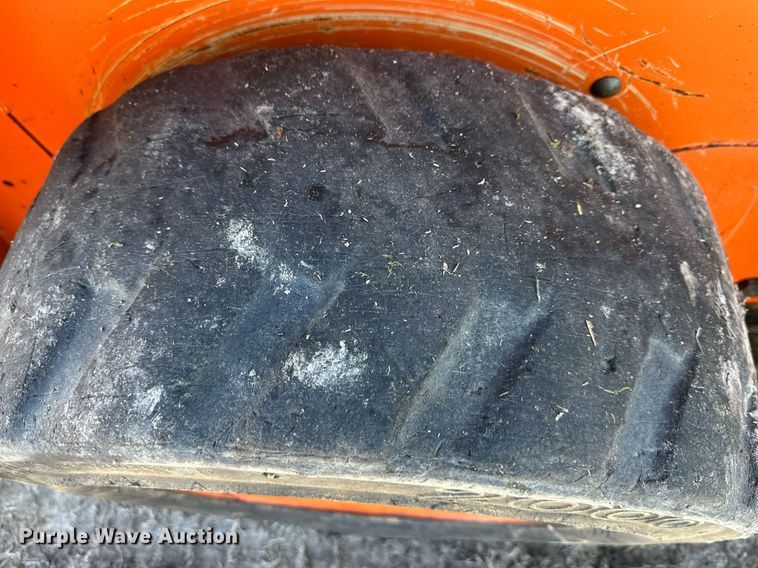 image for item DQ6467 2017 Gehl R105 skid steer loader