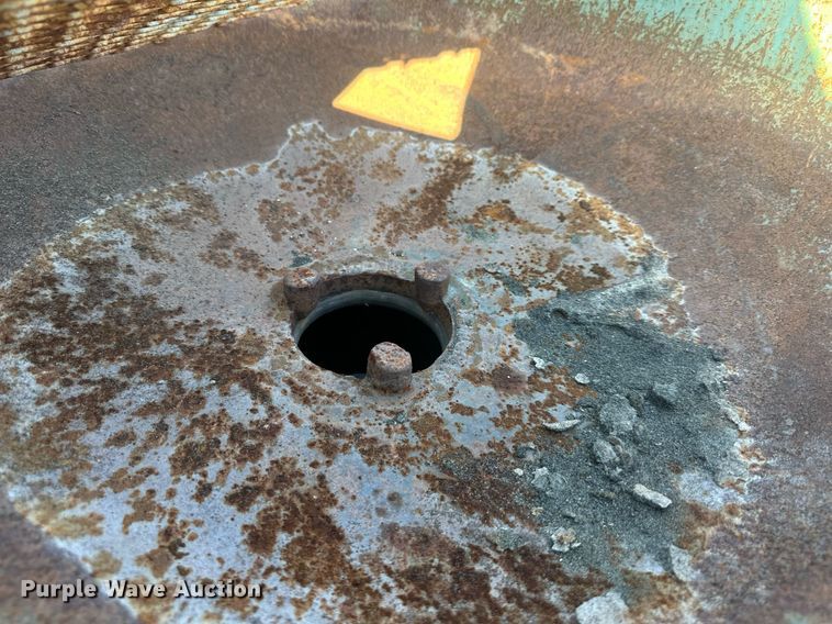 image for item DQ6476 Clemco wet blast injector system