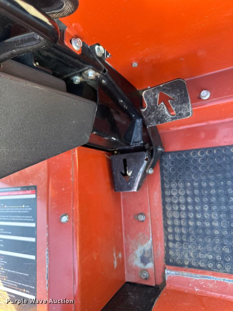 image for item DQ6477 2020 Ditch Witch RT45 trencher