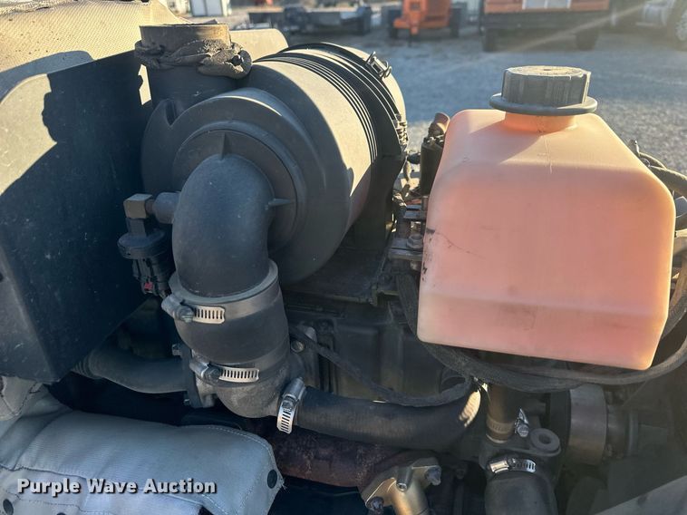 image for item DQ6477 2020 Ditch Witch RT45 trencher