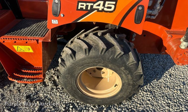 image for item DQ6477 2020 Ditch Witch RT45 trencher