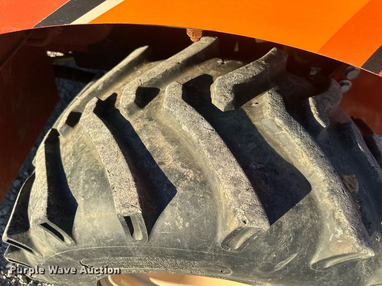 image for item DQ6477 2020 Ditch Witch RT45 trencher