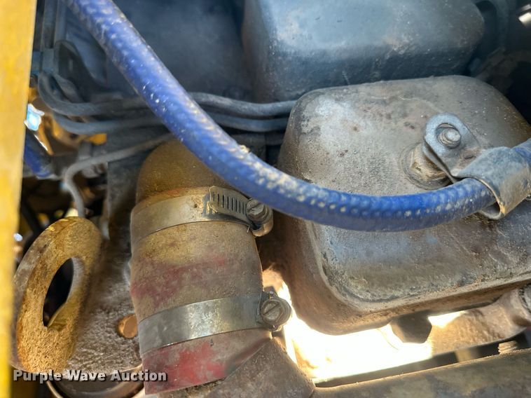 image for item DQ6478 2003 Vibromax 752C double drum roller