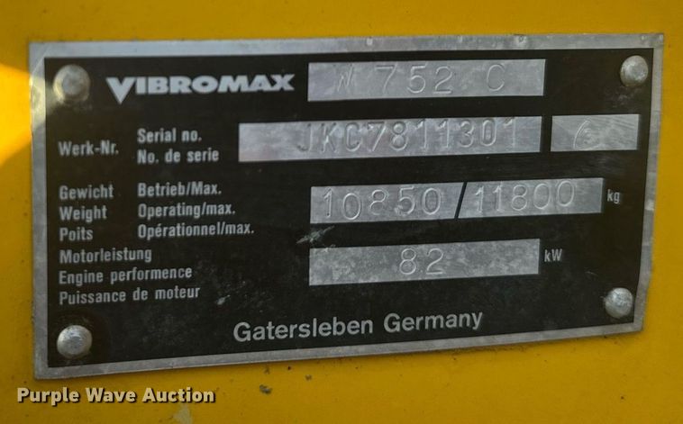 image for item DQ6478 2003 Vibromax 752C double drum roller