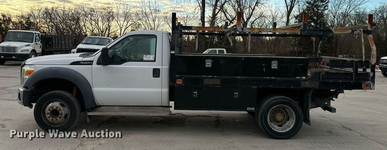 image for item DQ6487 2012 Ford F450 Super Duty flatbed truck