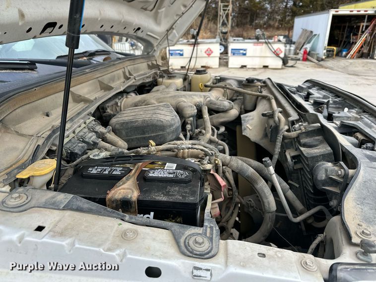 image for item DQ6487 2012 Ford F450 Super Duty flatbed truck