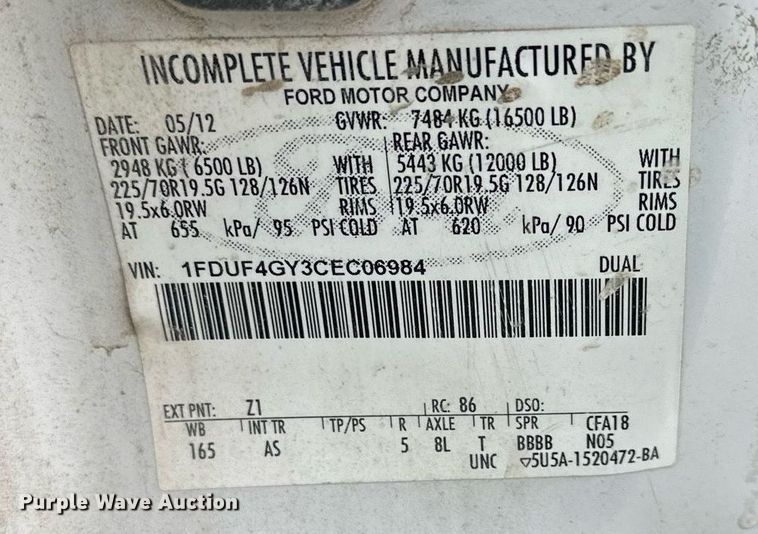 image for item DQ6487 2012 Ford F450 Super Duty flatbed truck