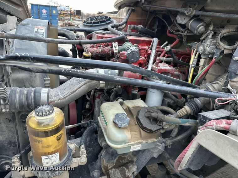 image for item DQ6490 2008 Freightliner flatbed truck