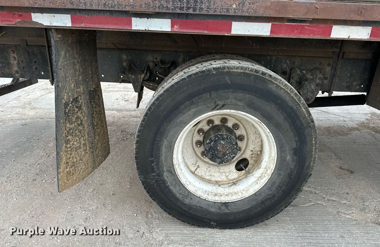 image for item DQ6490 2008 Freightliner flatbed truck