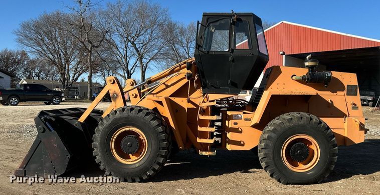 image for item DQ6495 1984 Case MW24C wheel loader