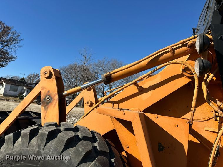 image for item DQ6495 1984 Case MW24C wheel loader