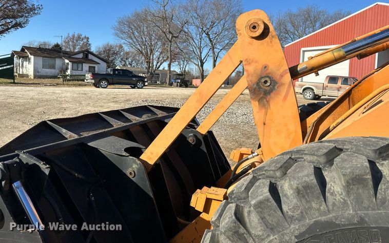 image for item DQ6495 1984 Case MW24C wheel loader