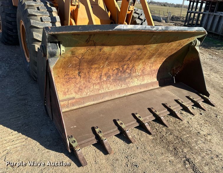 image for item DQ6495 1984 Case MW24C wheel loader