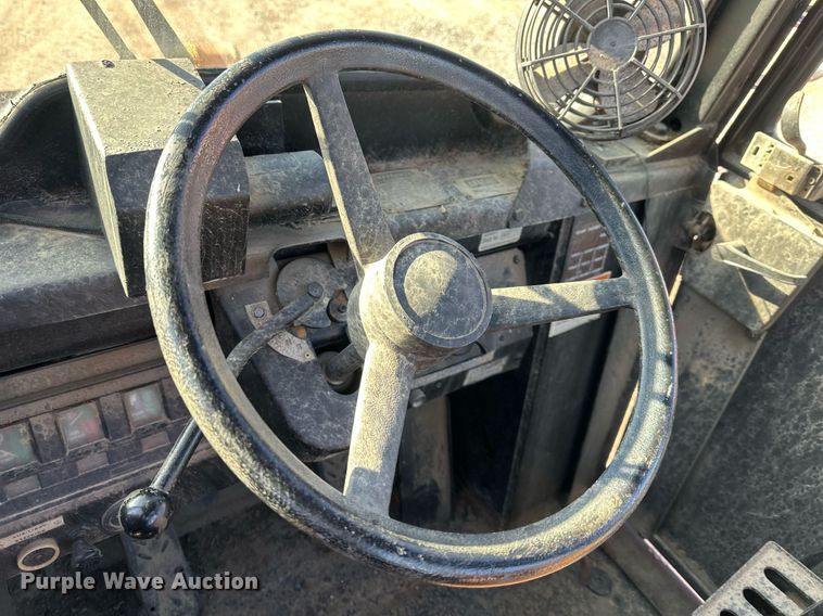 image for item DQ6495 1984 Case MW24C wheel loader