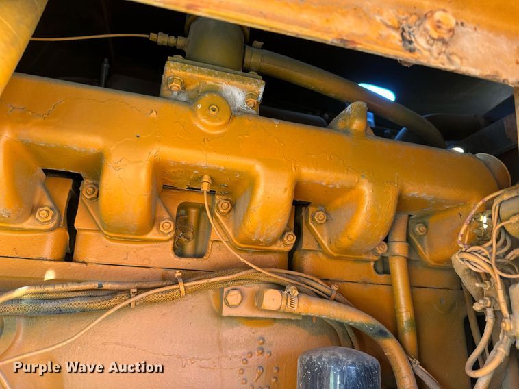 image for item DQ6495 1984 Case MW24C wheel loader