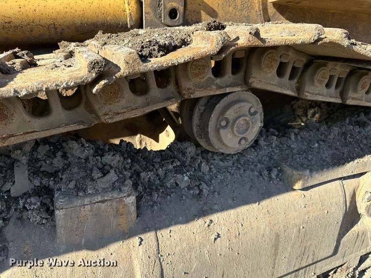 image for item DQ6539 2002 Caterpillar 963C track loader