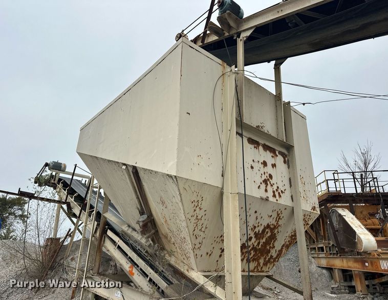 image for item DR0965 Grace surge bin