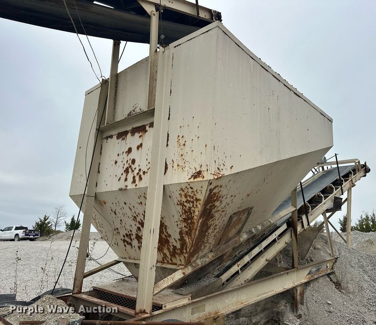 image for item DR0965 Grace surge bin