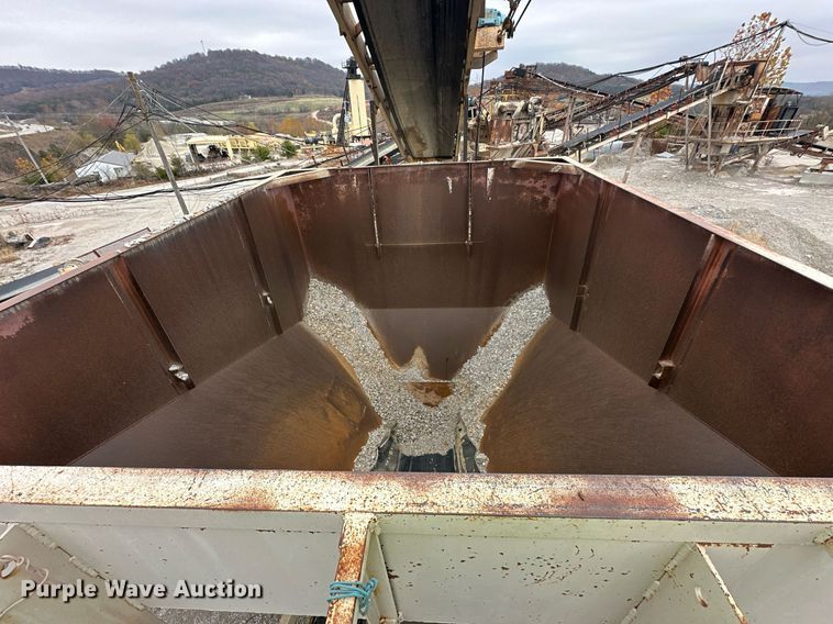 image for item DR0965 Grace surge bin