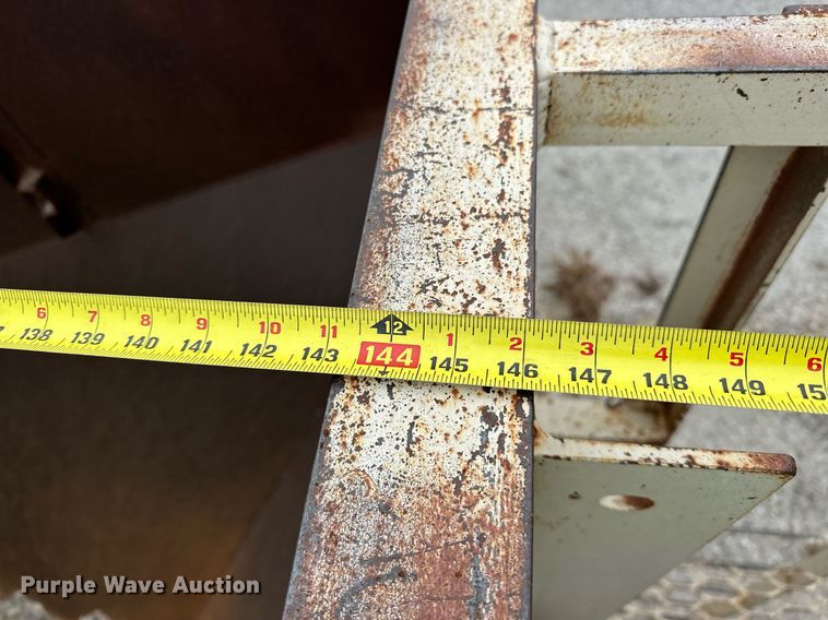 image for item DR0965 Grace surge bin