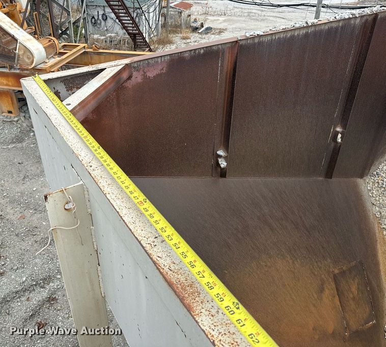 image for item DR0965 Grace surge bin