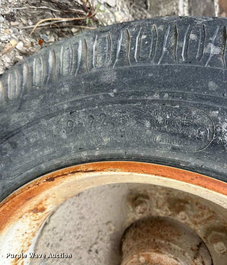 image for item DR0965 Grace surge bin