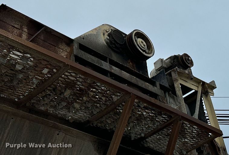 image for item DR0968 Deister screening plant