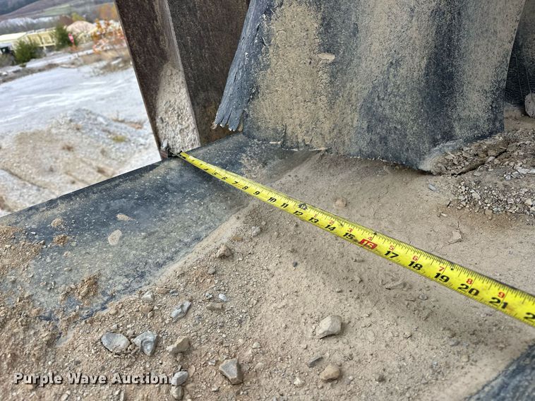 image for item DR0968 Deister screening plant