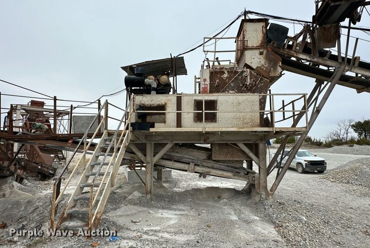 image for item DR0970 Universal Engineering 130/150 crusher