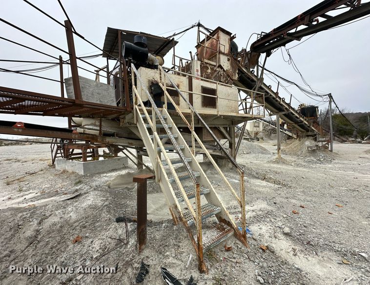 image for item DR0970 Universal Engineering 130/150 crusher