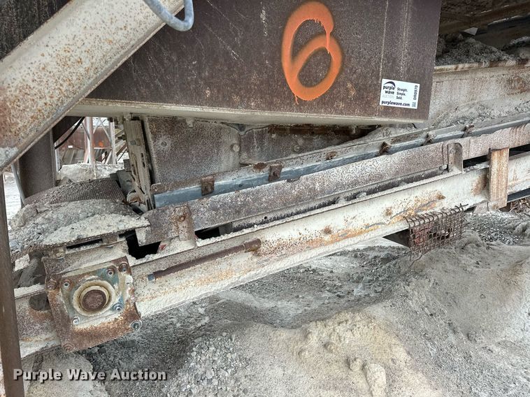 image for item DR0970 Universal Engineering 130/150 crusher