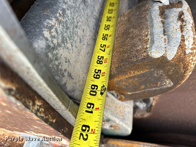 image for item DR0970 Universal Engineering 130/150 crusher