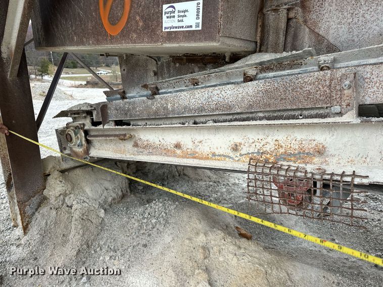 image for item DR0970 Universal Engineering 130/150 crusher