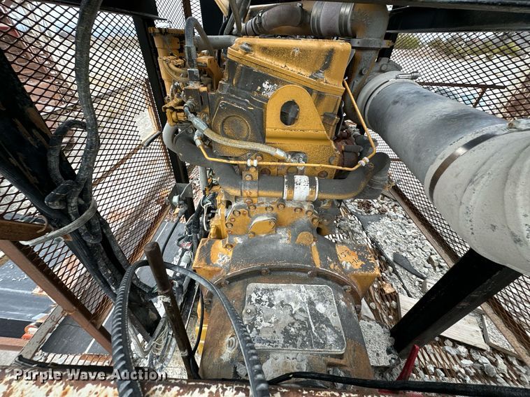 image for item DR0970 Universal Engineering 130/150 crusher