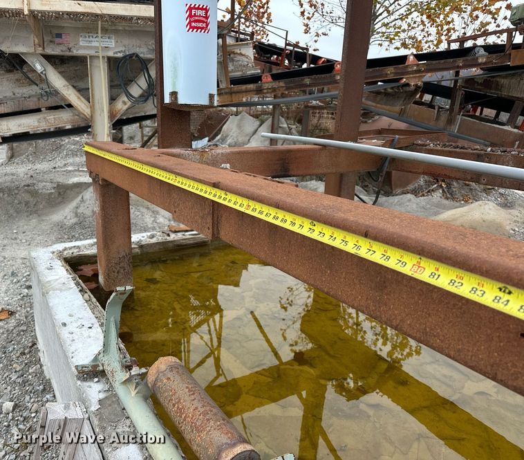 image for item DR0974 Diesel fuel tank