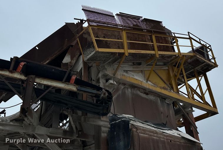 image for item DR0981 Allis-Chalmers 5X16 TD screen